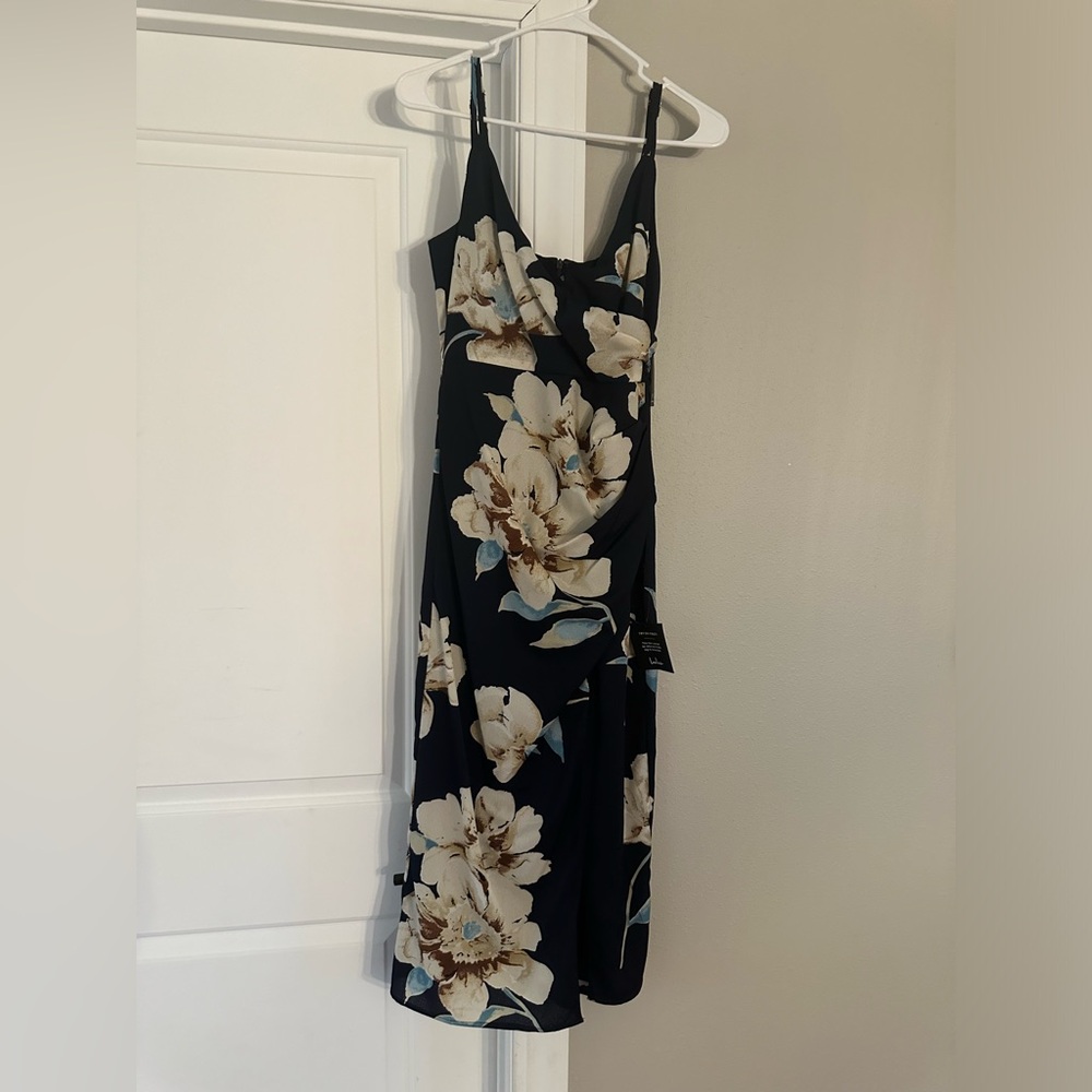 Lulu’s Floral Midi Dress - Picture 3 of 10